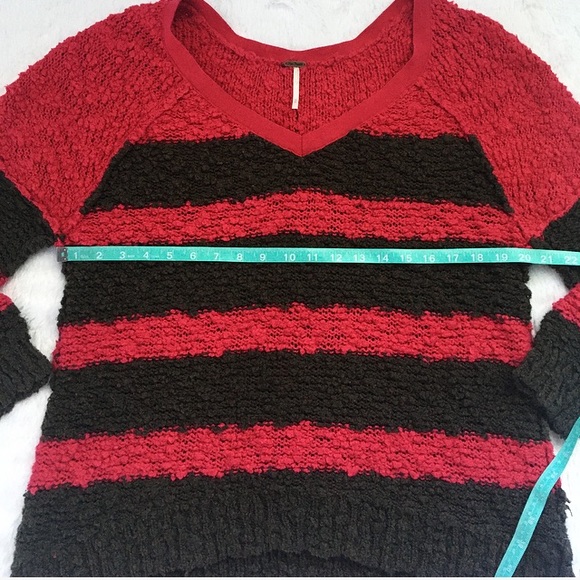 Like New Free People Chunky Knit Sweater - Picture 2 of 5